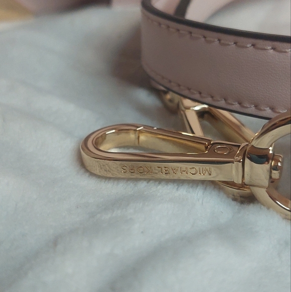 Michael Kors NWT Powder Blush Leather Manhattan Satchel Crossbody - Picture 2 of 10